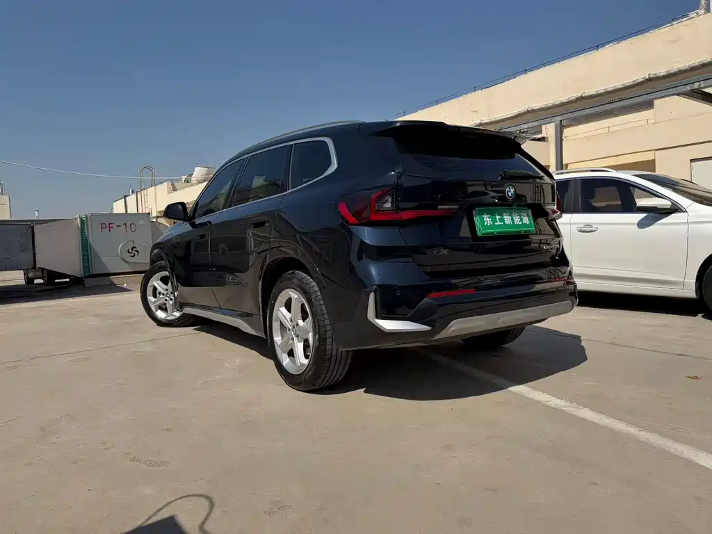 BMW BMW iX1 2025 eDrive25L X Design Package 2025 - thumbnail 7