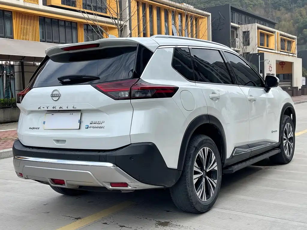 Nissan Qashqai 2023 e-POWER AWD Elite 2023 - thumbnail 4