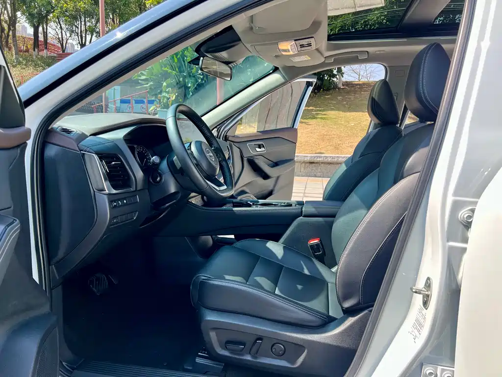 Nissan Qashqai 2023 e-POWER Super Hybrid Dual Motor AWD Luxury Edition 2024 - thumbnail 6