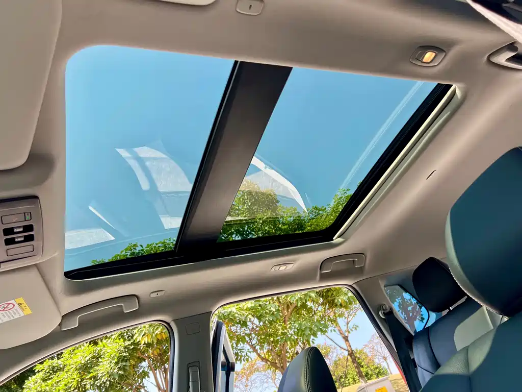 Nissan Qashqai 2023 e-POWER Super Hybrid Dual Motor AWD Luxury Edition 2024 - thumbnail 18