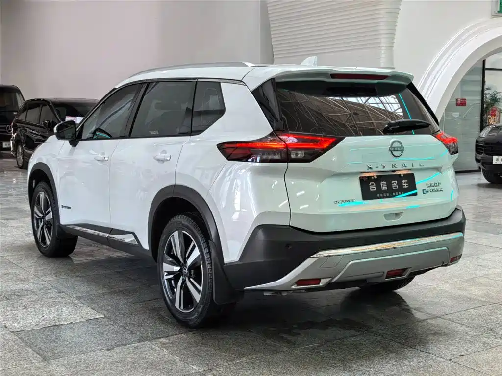Nissan Qashqai 2023 e-POWER AWD Elite 2023 - thumbnail 4