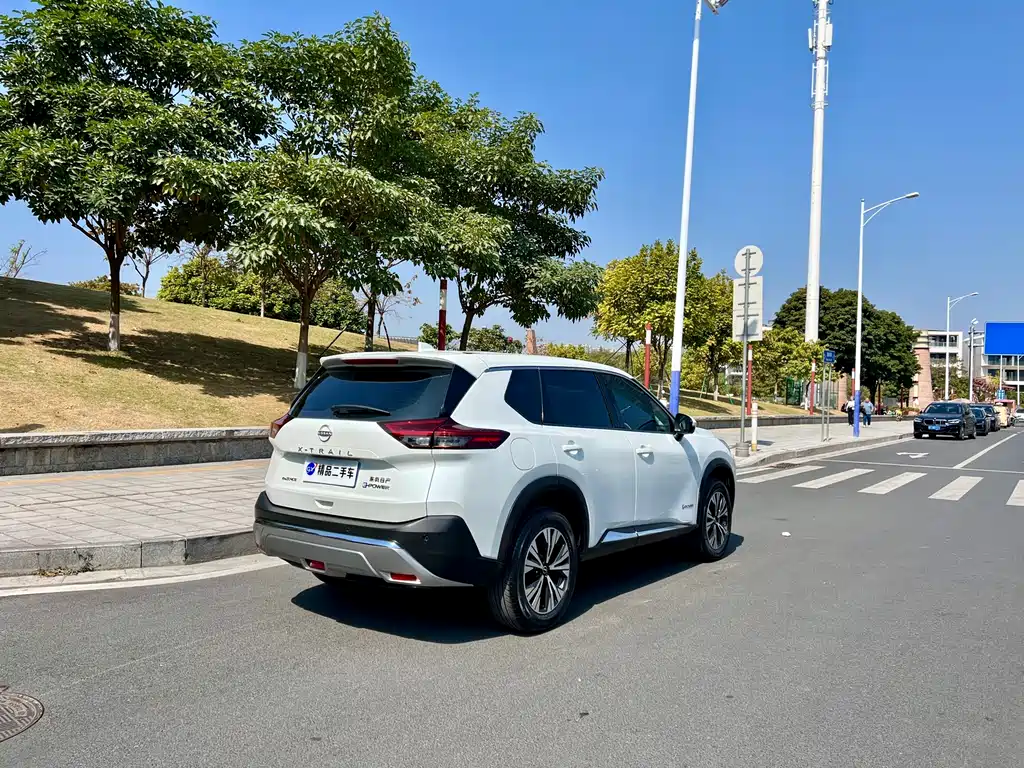 Nissan Qashqai 2023 e-POWER Super Hybrid Dual Motor AWD Luxury Edition 2024 - thumbnail 26
