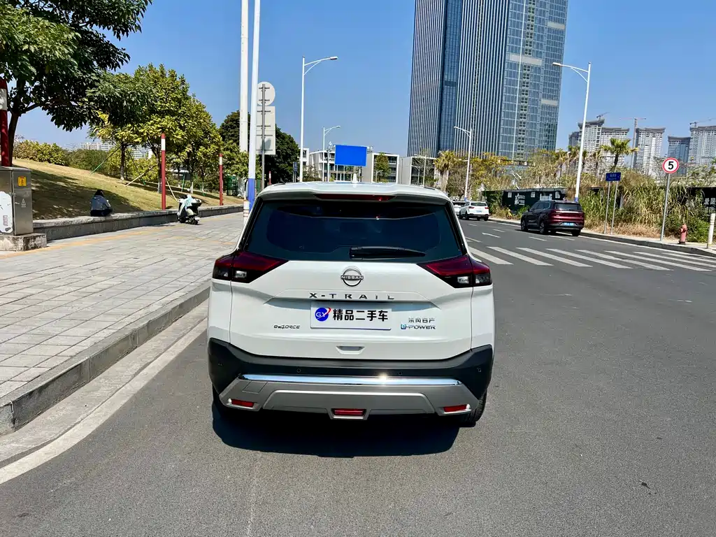 Nissan Qashqai 2023 e-POWER Super Hybrid Dual Motor AWD Luxury Edition 2024 - thumbnail 27