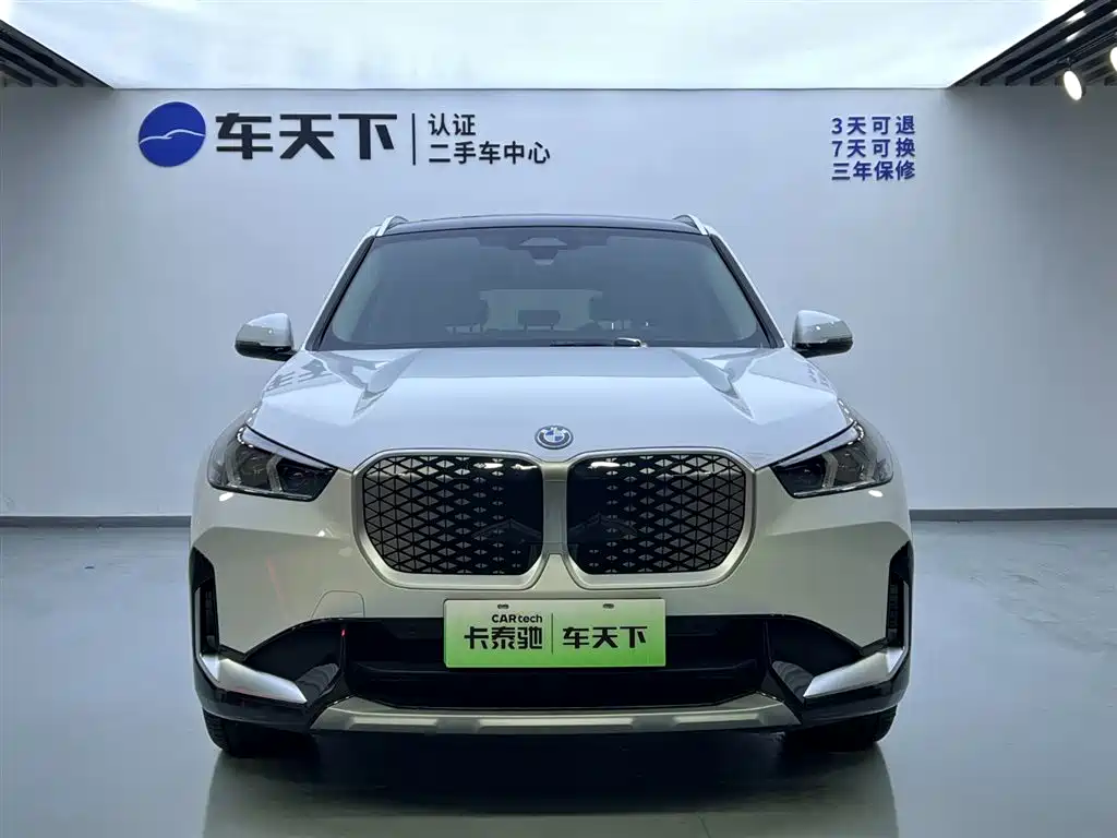 BMW BMW iX1 2025 xDrive30L X Design Package 2025 - thumbnail 3