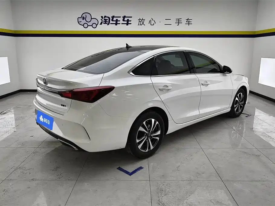 Changan Yidong 2020 PLUS Blue Whale NE 1.4T GDI DCT Premium Edition 2020 - thumbnail 3