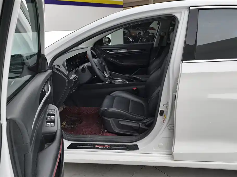 Changan Yidong 2020 PLUS Blue Whale NE 1.4T GDI DCT Premium Edition 2020 - thumbnail 9