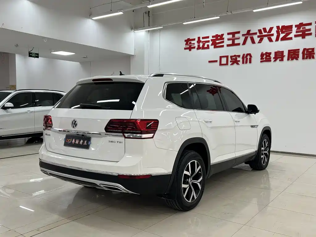 Volkswagen Teramont 2019 380TSI 4Motion Luxury Edition VI 2019 - thumbnail 4