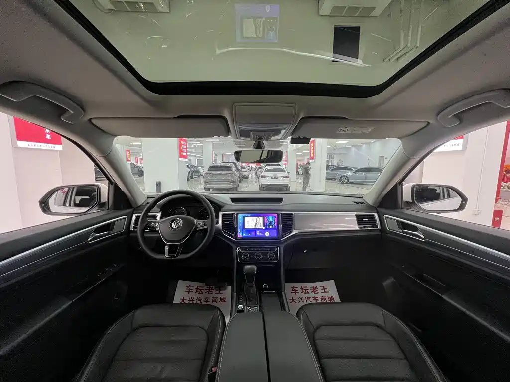 Volkswagen Teramont 2019 380TSI 4Motion Luxury Edition VI 2019 - thumbnail 8
