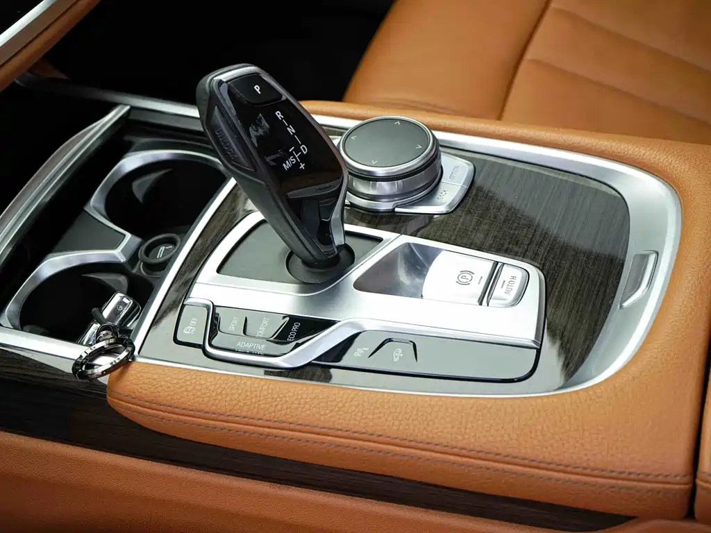 BMW BMW 7 Series 2016 730Li Leading Edition 2017 - thumbnail 19
