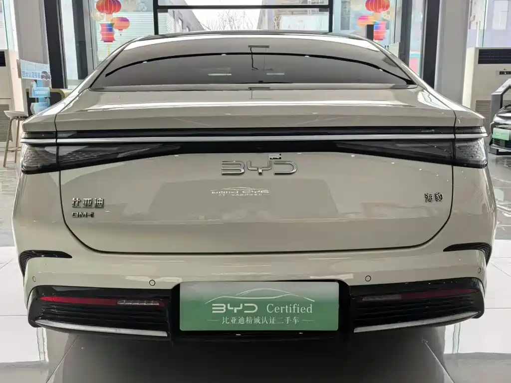 BYD BYD Seal 2024 Premium Edition DM-i 1.5L 121km Luxury Model 2024 - thumbnail 15