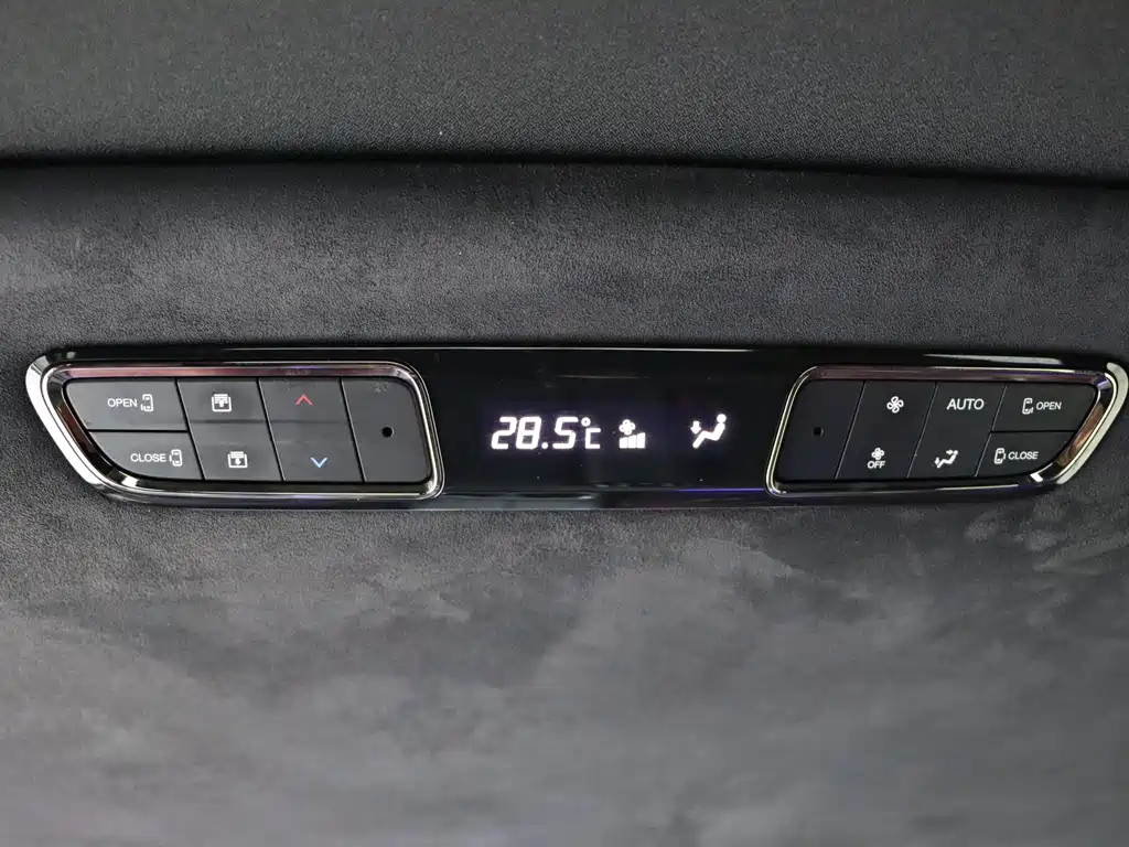 GAC Trumpchi GAC Trumpchi M8 2024 Master Series 400T Supreme Edition 2025 - thumbnail 20