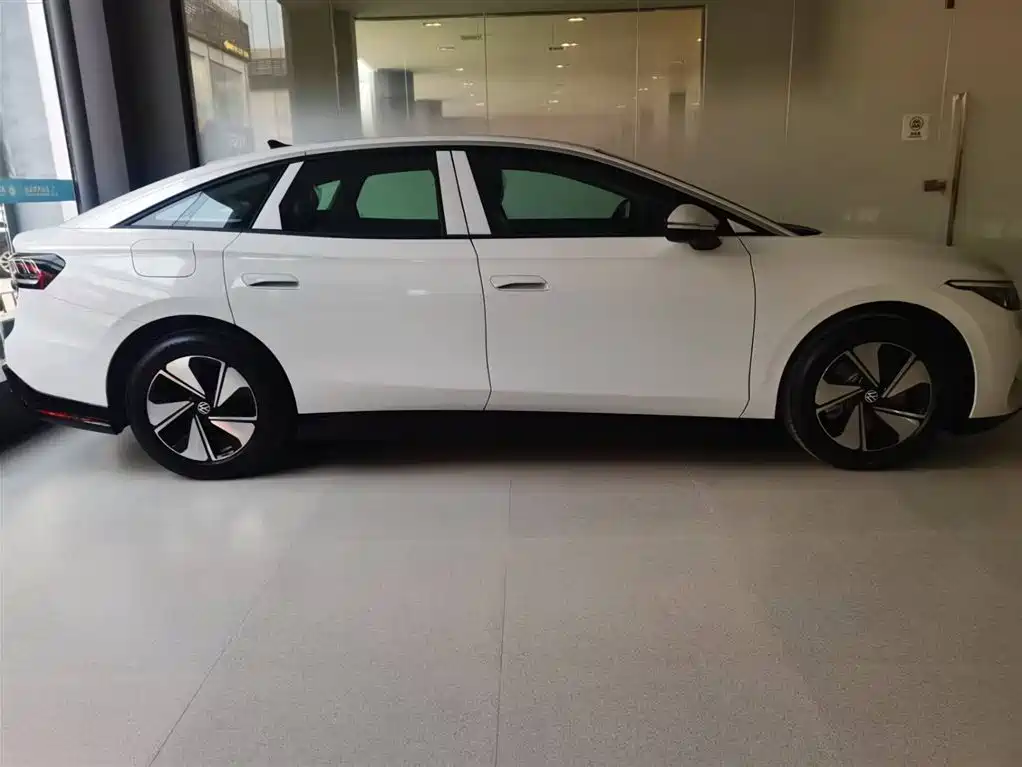 Volkswagen Volkswagen ID.7 VIZZION 2024 AIR 2025 - thumbnail 2