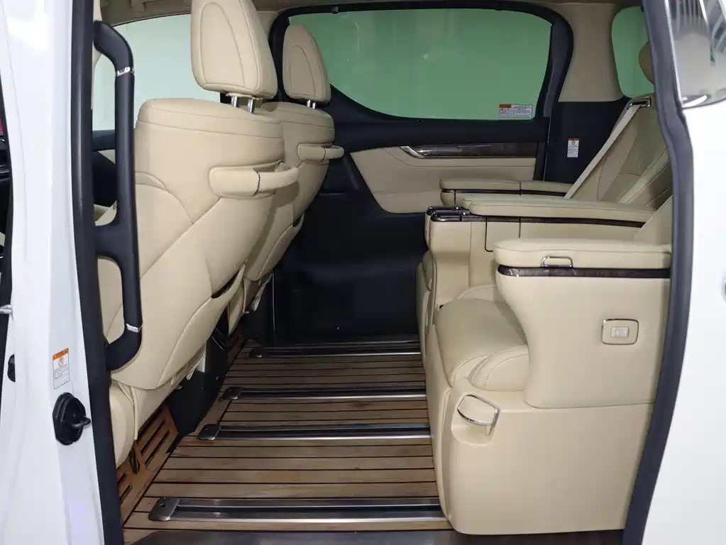 Toyota Alphard 2021 Crown Hybrid 2.5L HV Luxury Version 2023 - thumbnail 16