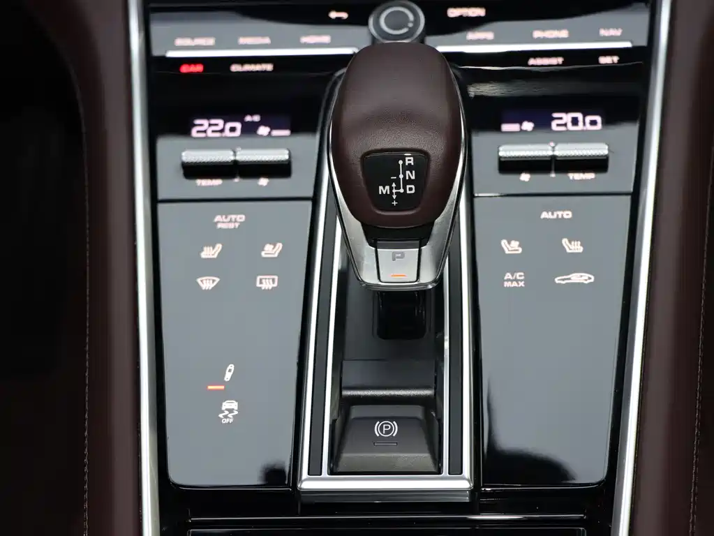 Porsche Porsche Panamera 2023 Platinum Edition 2.9T 2023 - thumbnail 11