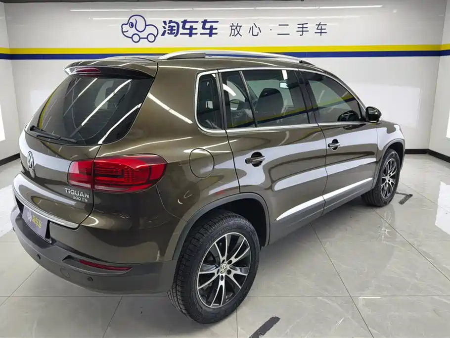 Volkswagen Tiguan 2016 300TSI Automatic 2WD Luxury Edition 2016 - thumbnail 3