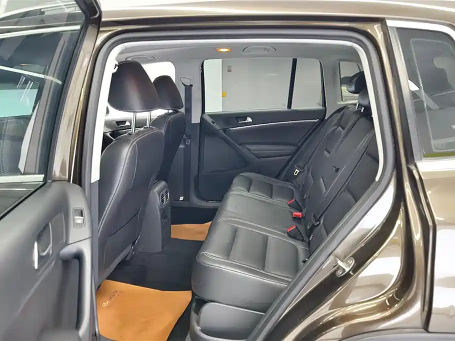Volkswagen Tiguan 2016 300TSI Automatic 2WD Luxury Edition 2016 - thumbnail 11
