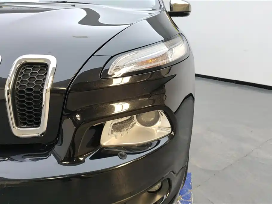 Jeep Jeep Cherokee 2017 2.4L Professional Intelligent Edition 2018 - thumbnail 5