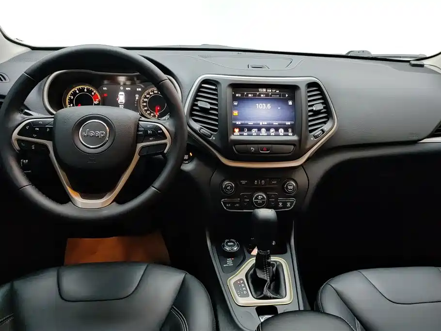 Jeep Jeep Cherokee 2017 2.4L Professional Intelligent Edition 2018 - thumbnail 12