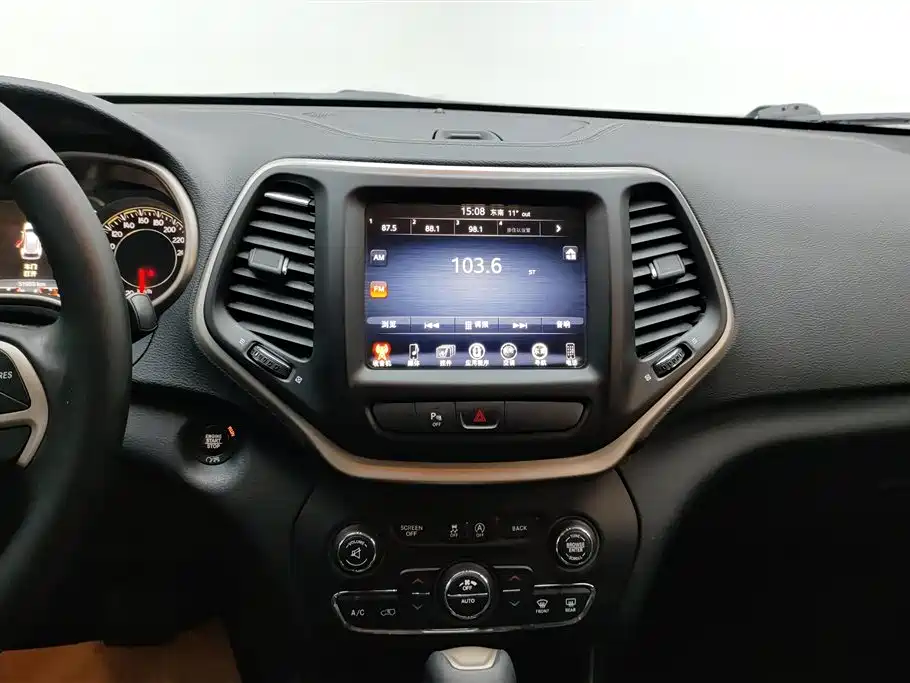 Jeep Jeep Cherokee 2017 2.4L Professional Intelligent Edition 2018 - thumbnail 13