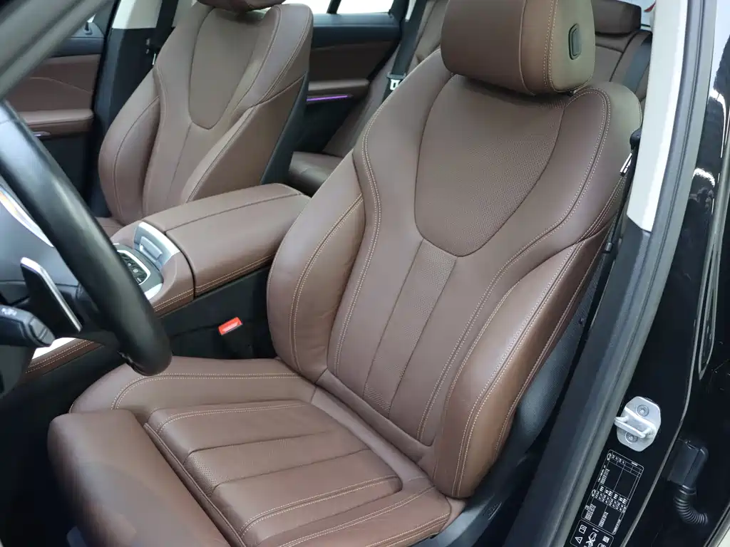 BMW BMW X5 Import 2021 Model Facelift xDrive40i M Sport Package 2022 - thumbnail 5
