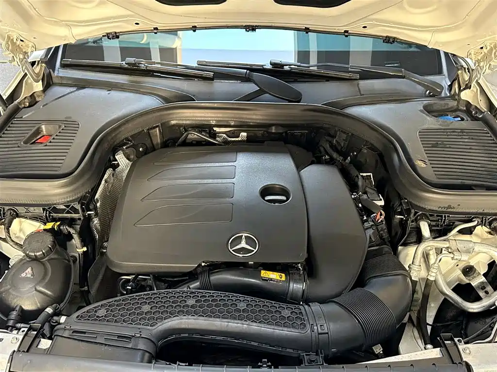 Mercedes-Benz Mercedes-Benz GLC 2021 GLC 260 L 4MATIC Dynamic Model 2021 - thumbnail 7