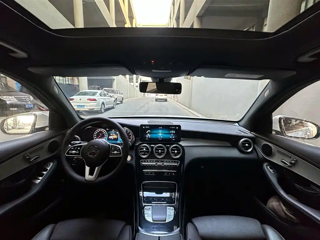 Mercedes-Benz Mercedes-Benz GLC 2021 GLC 260 L 4MATIC Dynamic Model 2021 - thumbnail 11