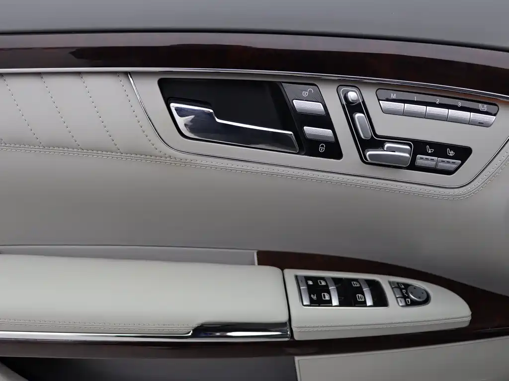 Mercedes-Benz Mercedes-Benz S-Class 2010 S 600 L 2010 - thumbnail 11