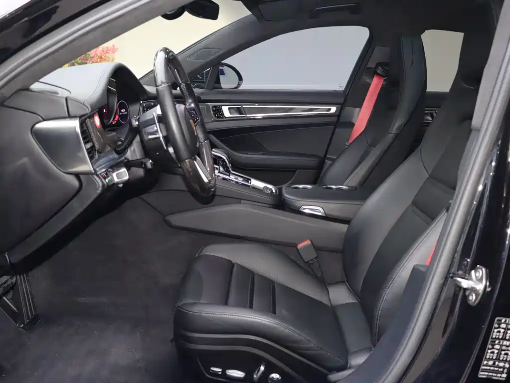Porsche Porsche Panamera 2017 3.0T 2018 - thumbnail 4