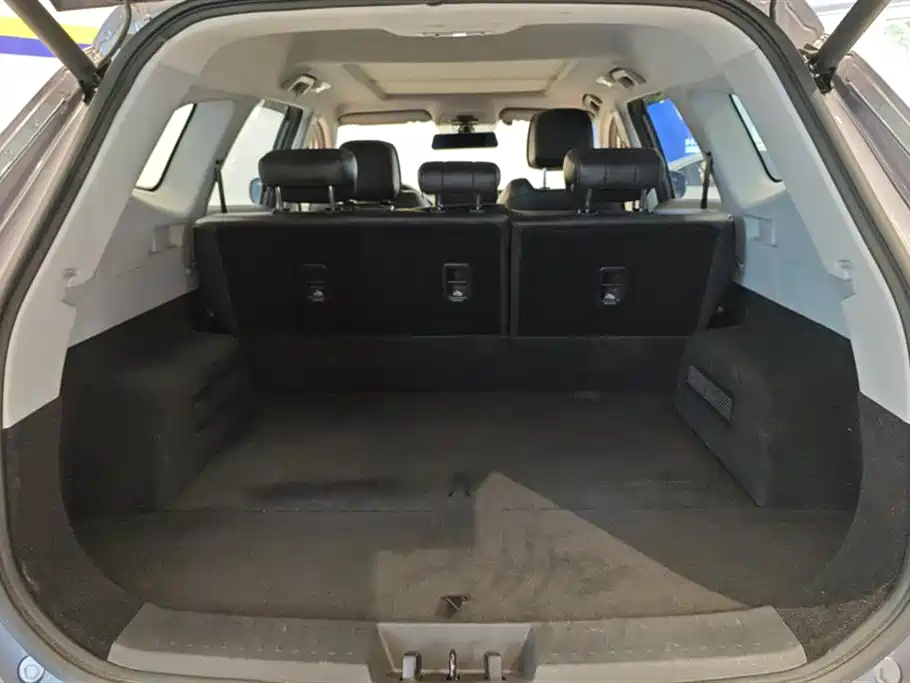 Chery Tiggo 8 2021 Kunpeng Edition 390TGDI Automatic ZF+ Version 2022 - thumbnail 4