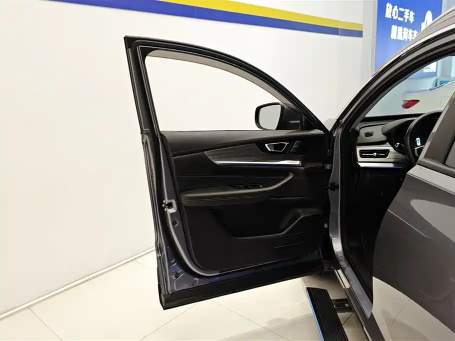 Chery Tiggo 8 2021 Kunpeng Edition 390TGDI Automatic ZF+ Version 2022 - thumbnail 7
