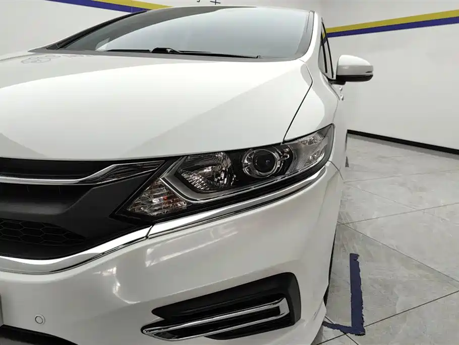 Honda Honda Jade 2020 1.8L Automatic Classic Edition 2019 - thumbnail 5