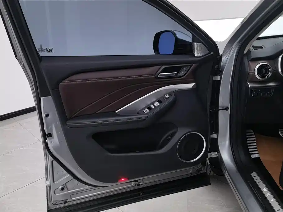 Wey WEY VV6 2018 2.0T 2WD Luxury Edition China V 2019 - thumbnail 7