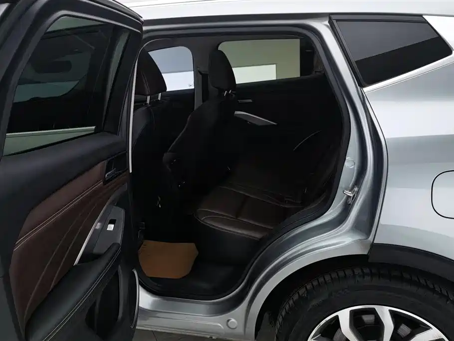 Wey WEY VV6 2018 2.0T 2WD Luxury Edition China V 2019 - thumbnail 11