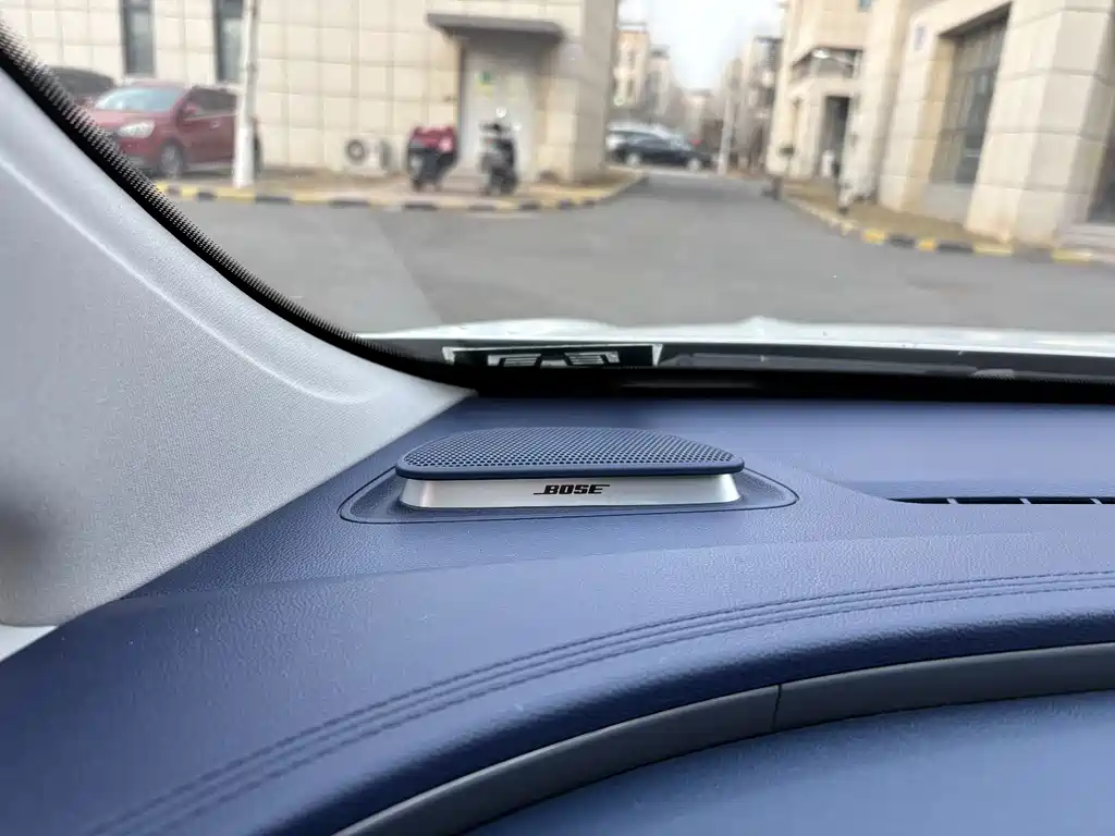 Roewe Roewe iMAX8 2021 400TGI Supreme Ultimate Edition 2021 - thumbnail 12