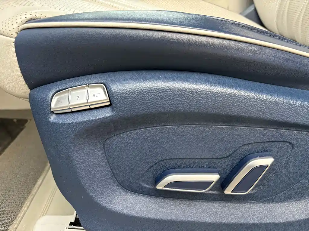 Roewe Roewe iMAX8 2021 400TGI Supreme Ultimate Edition 2021 - thumbnail 16