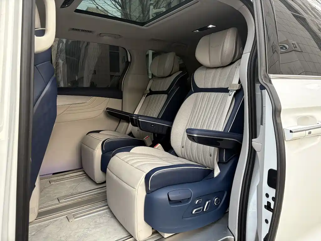 Roewe Roewe iMAX8 2021 400TGI Supreme Ultimate Edition 2021 - thumbnail 18