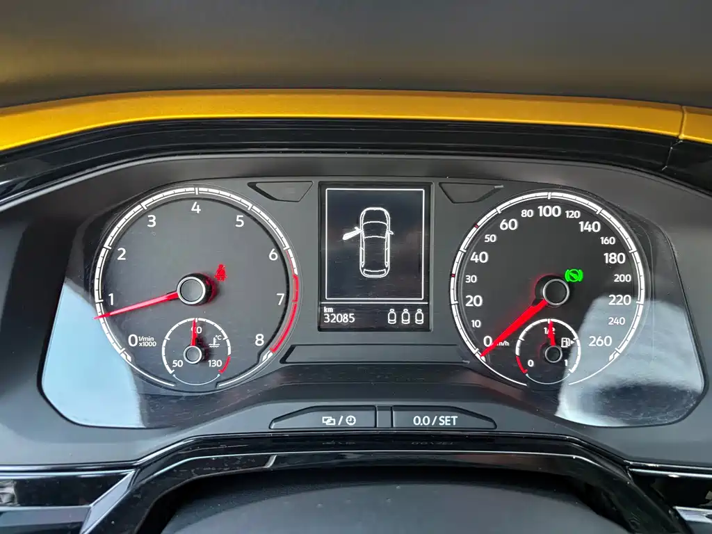 Volkswagen Volkswagen Polo 2021 Plus 1.5L Automatic Colorful Technology Edition 2021 - thumbnail 4