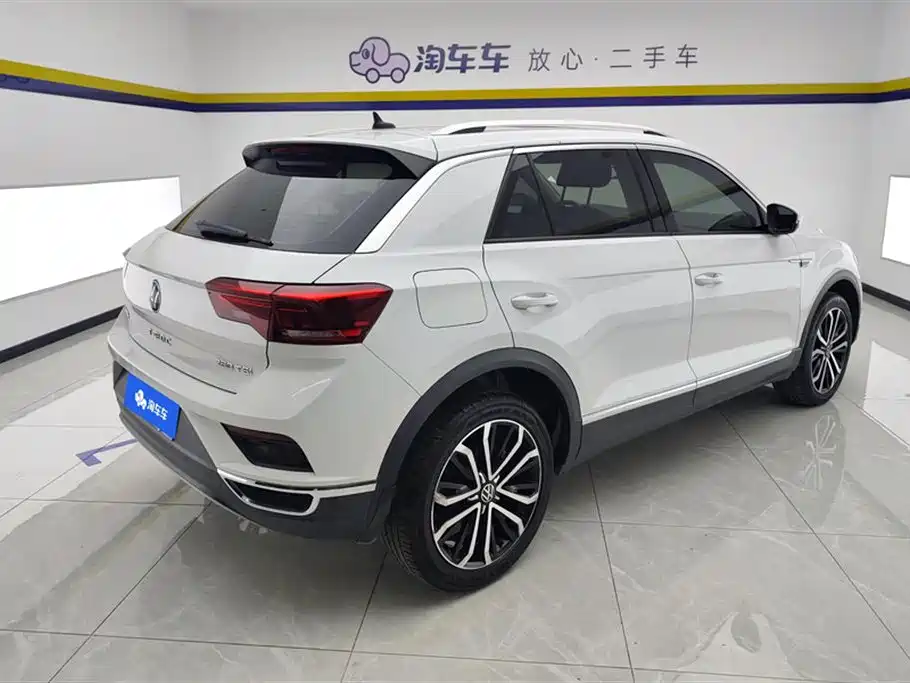 Volkswagen T-ROC 2021 280TSI DSG 2WD Comfort Intelligent Connectivity Edition 2021 - thumbnail 3