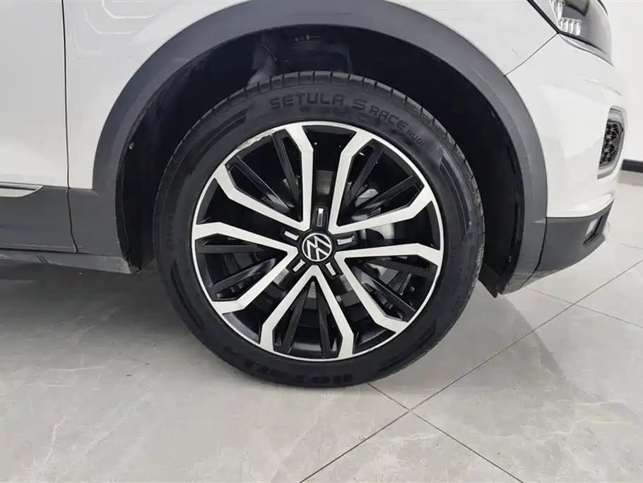 Volkswagen T-ROC 2021 280TSI DSG 2WD Comfort Intelligent Connectivity Edition 2021 - thumbnail 6