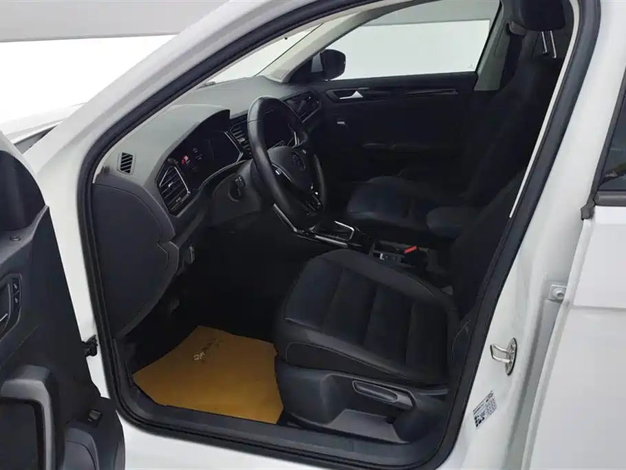 Volkswagen T-ROC 2021 280TSI DSG 2WD Comfort Intelligent Connectivity Edition 2021 - thumbnail 9