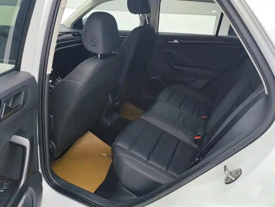 Volkswagen T-ROC 2021 280TSI DSG 2WD Comfort Intelligent Connectivity Edition 2021 - thumbnail 11