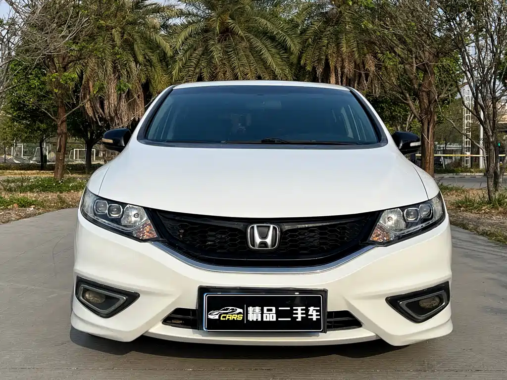 Honda Honda Jade 2013 1.8L CVT Luxury Edition 5-seater 2014 - thumbnail 2