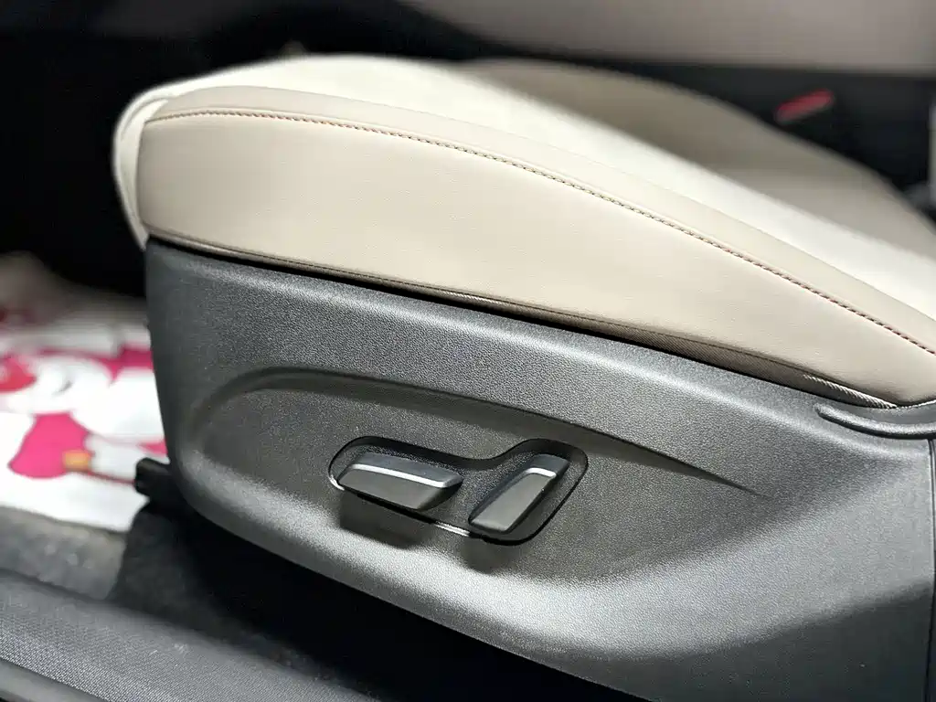 BYD (BYD Auto) Yuan PLUS 2025 Intelligent Drive 430KM Leading Edition 2025 - thumbnail 6