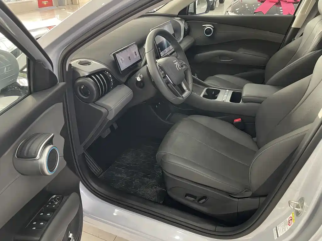 BYD (Build Your Dreams) Yuan PLUS 2025 Intelligent Drive 510KM Advanced Model 2025 - thumbnail 7