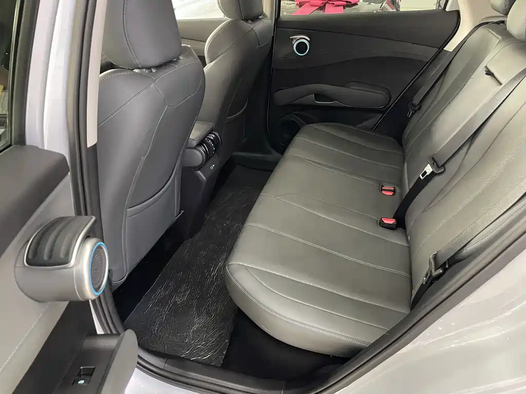 BYD (Build Your Dreams) Yuan PLUS 2025 Intelligent Drive 510KM Advanced Model 2025 - thumbnail 8