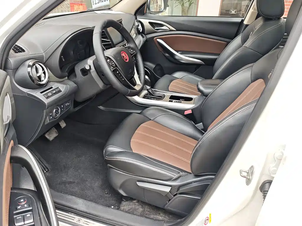 BYD BYD Song 2017 Model Gai Shi Upgrade Edition 1.5TID Automatic Elite Version 2017 - thumbnail 11