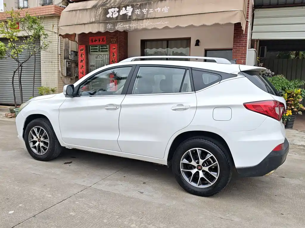 BYD BYD Song 2017 Model Gai Shi Upgrade Edition 1.5TID Automatic Elite Version 2017 - thumbnail 19
