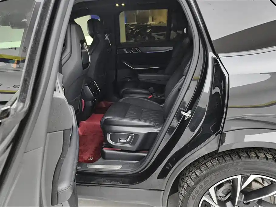 Lynk & Co Lynk & Co 09 2021 2.0T Halo 6-seater 2022 - thumbnail 11