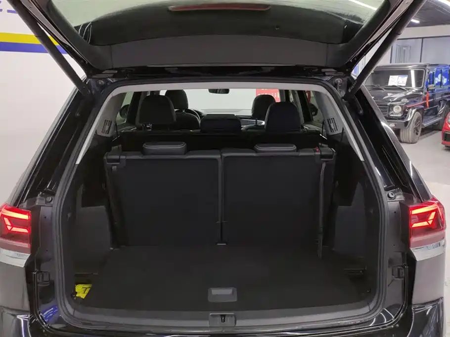 Volkswagen Teramont 2021 380TSI 4Motion Premium Luxury Edition 2021 - thumbnail 4