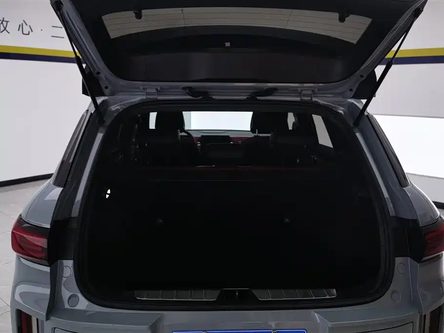 Geely Auto Geely ICON 2020 1.5TD i9 BSG 2021 - thumbnail 4